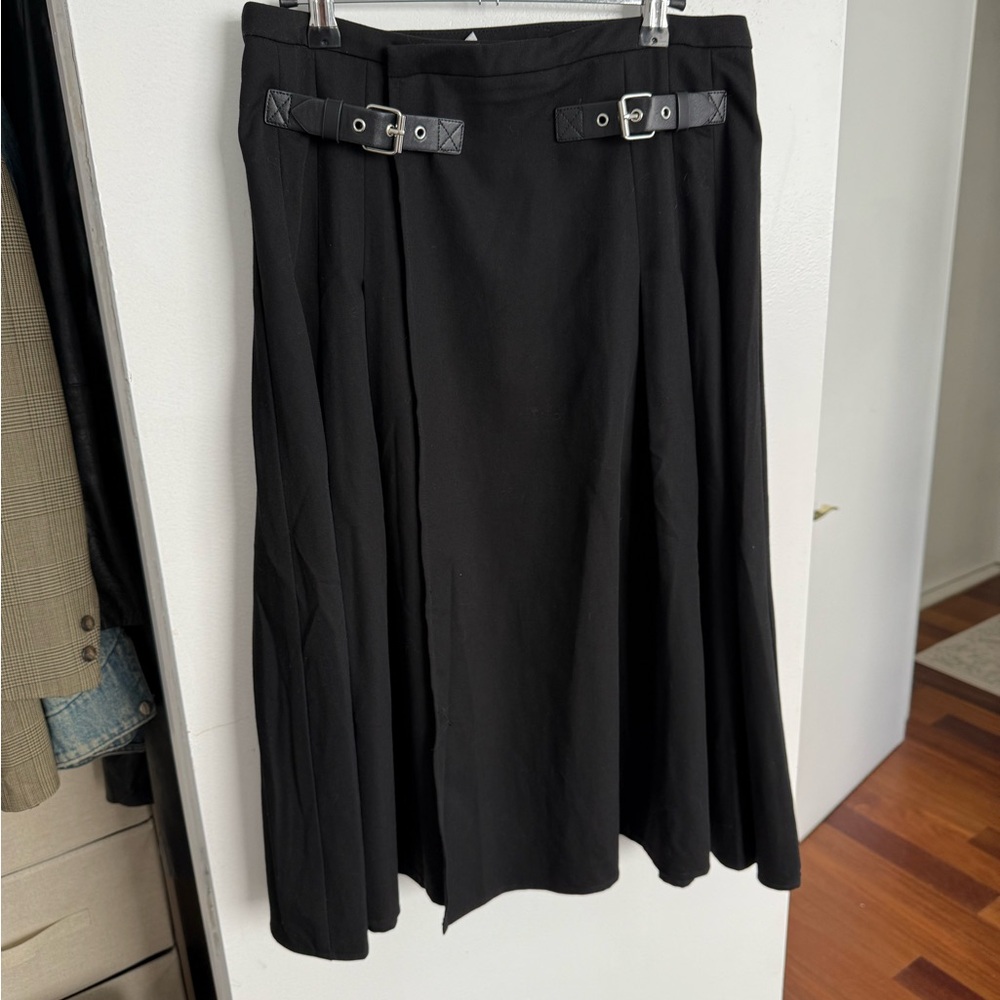 Motel Rocks Black Pleated Midi Skirt